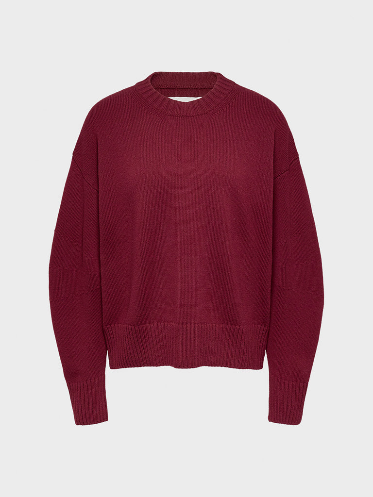 0198 curved sleeve regular fit sweater