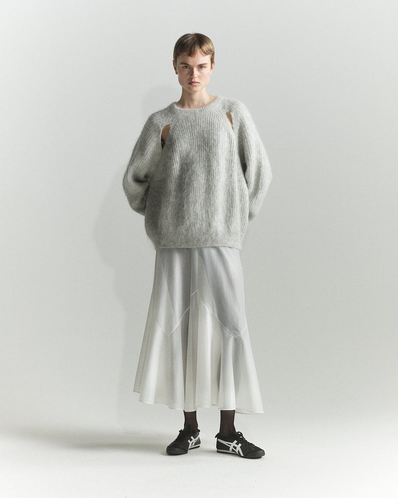 0119 cut-out fluffy sweater