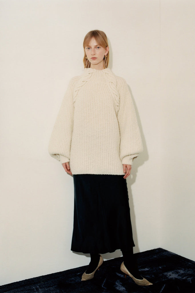 Private Sale - 0061 structured cable detail sweater