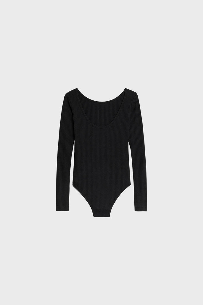 Core collection - 0013 fitted rib body low back